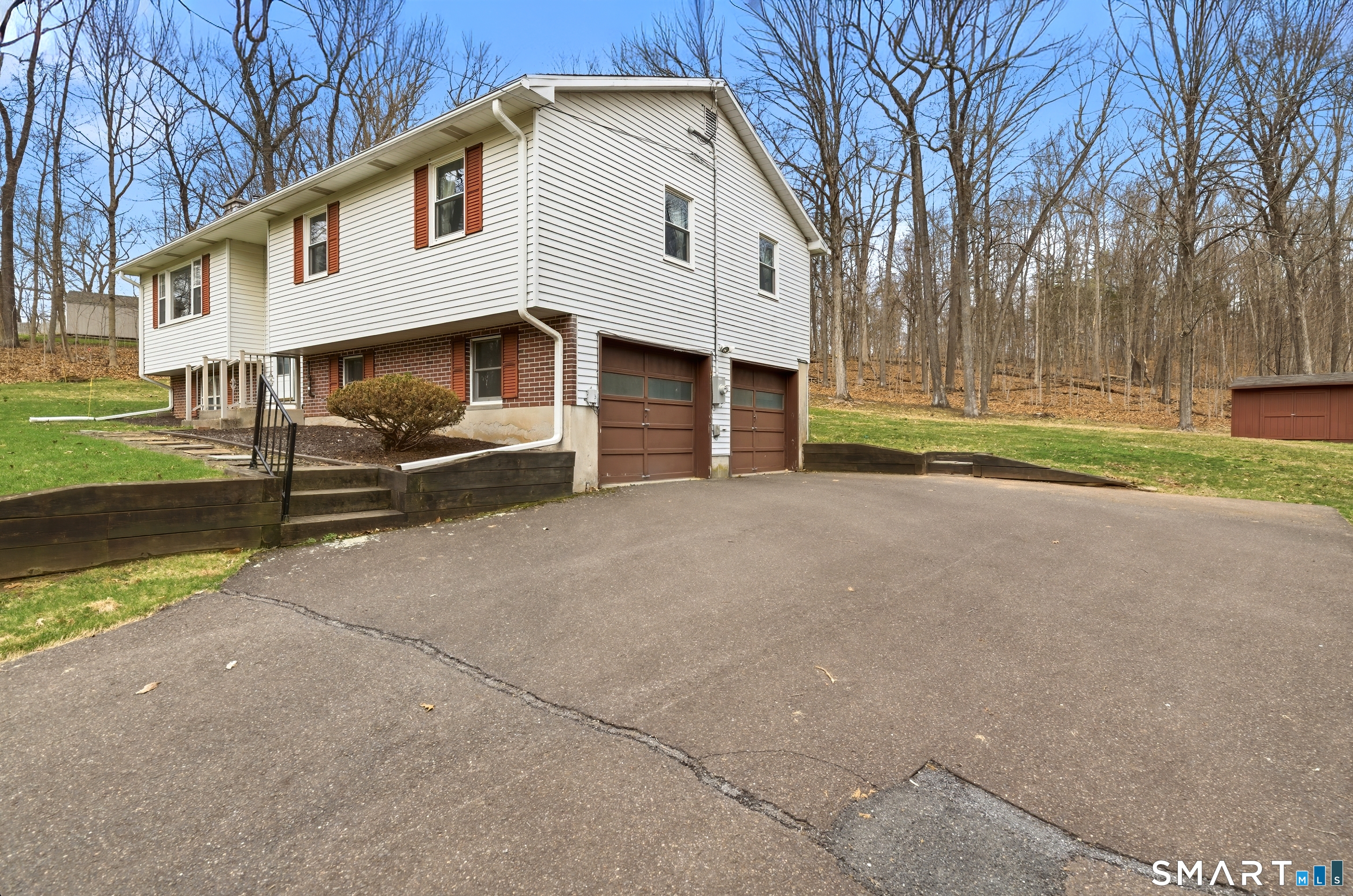 55 Saw Mill Road Middletown, CT 06457 - Photo 10 of 42