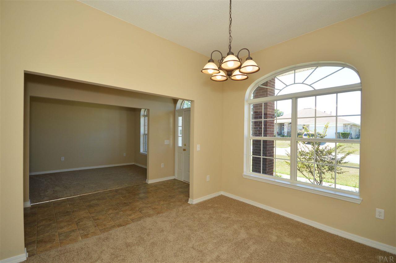 4826 Ribault Lane Milton, FL 32570 - Photo 16 of 40