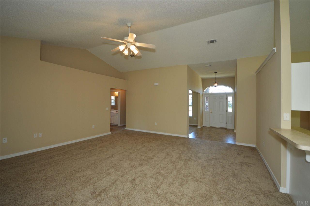 4826 Ribault Lane Milton, FL 32570 - Photo 3 of 40