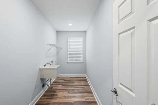 $600,000 | 32 Brushed Dune Circle, Freeport, FL 32439