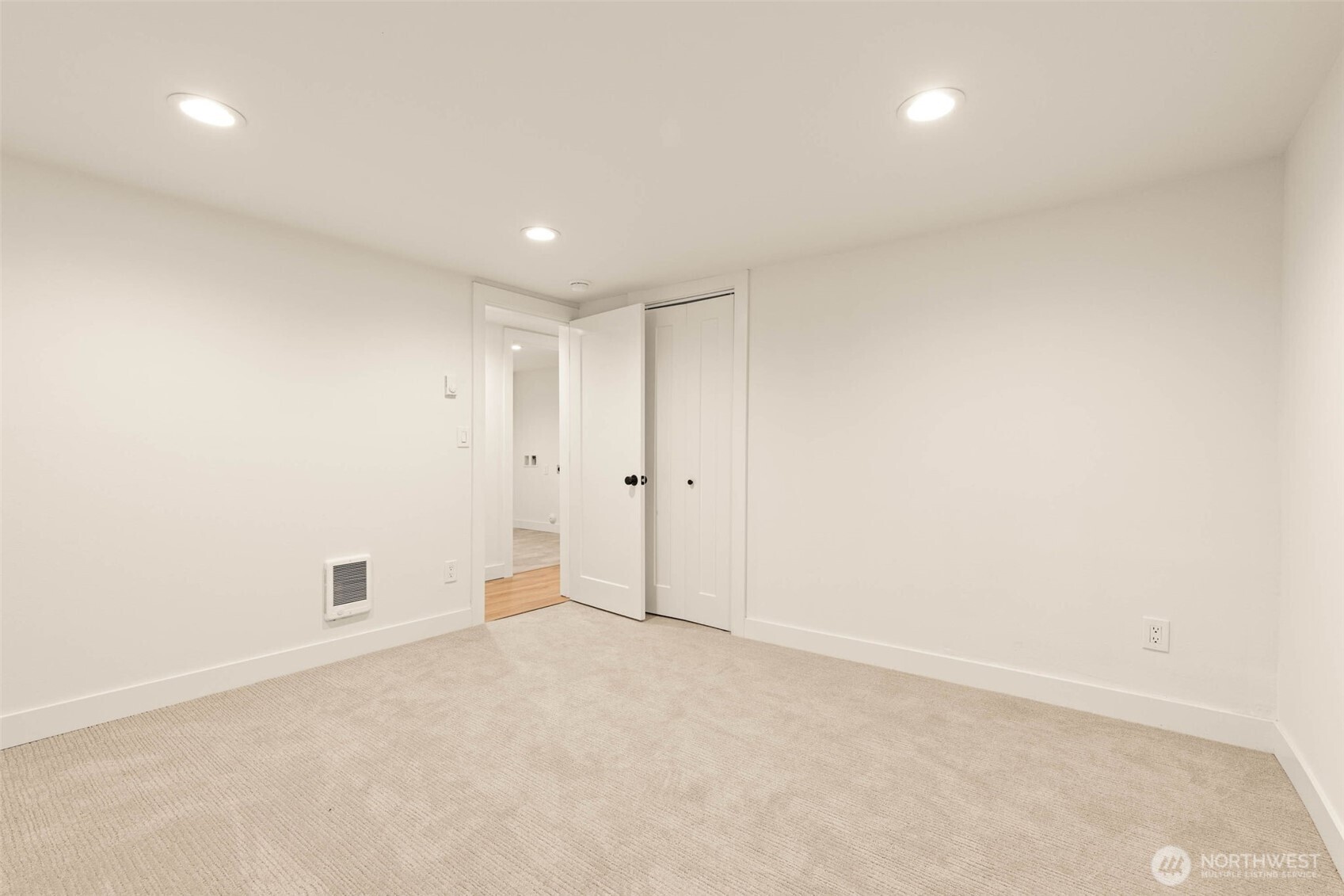 1128 North 77th Street Seattle, WA 98103 - Photo 30 of 38