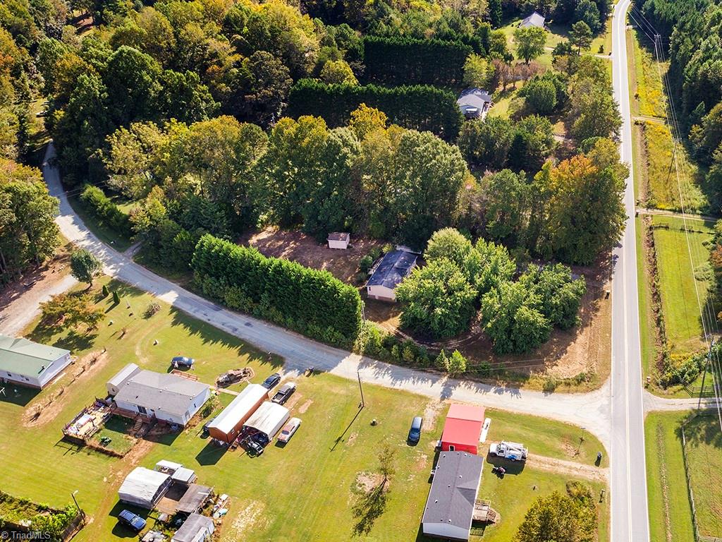 6550 Beale Road Snow Camp, NC 27349 - Photo 4 of 9 Gallery Image 4