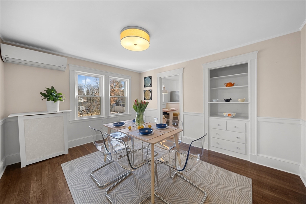 122 Warwick Road, Unit 122 Newton, MA 02465 - Photo 3 of 13