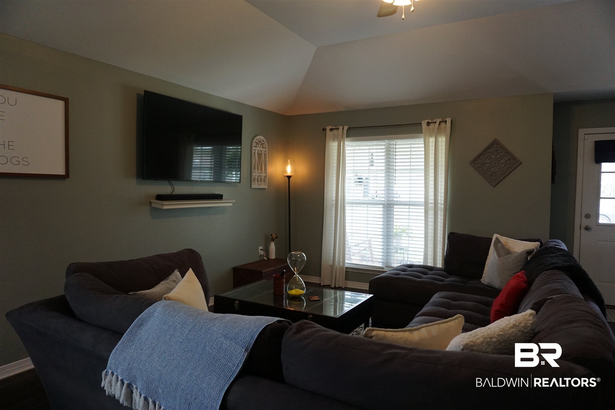 16116 Alabama Avenue Silverhill, AL 36576 - Photo 4 of 35