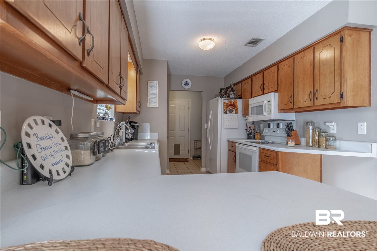 16442 Pointer Drive Foley, AL 36535 - Photo 5 of 28