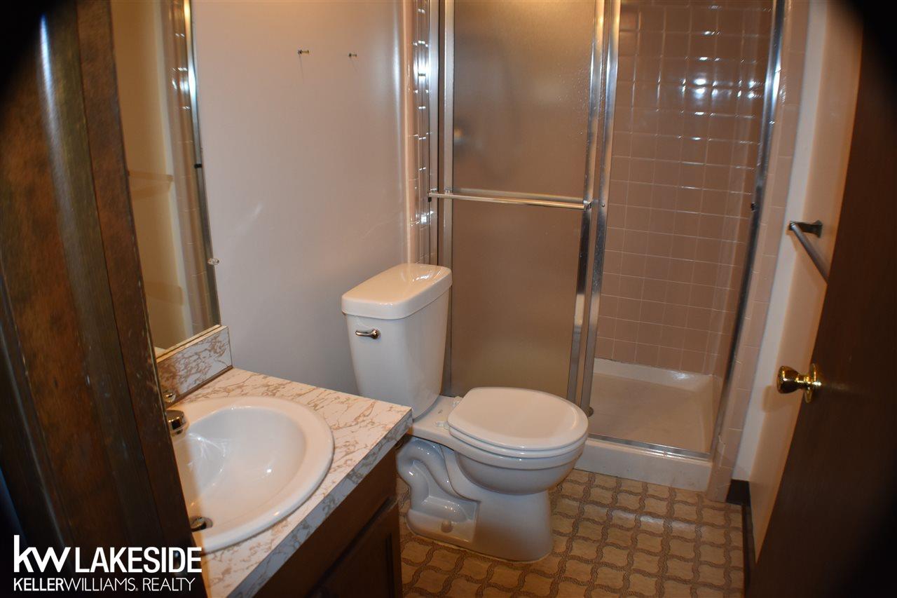 47610 Barbara Road Macomb, MI 48044 - Photo 27 of 38