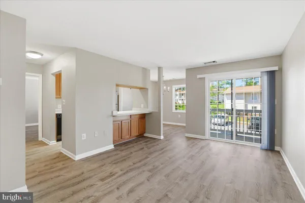 $1,950 | 100 Westwick Court, Unit 3, Sterling, VA 20165