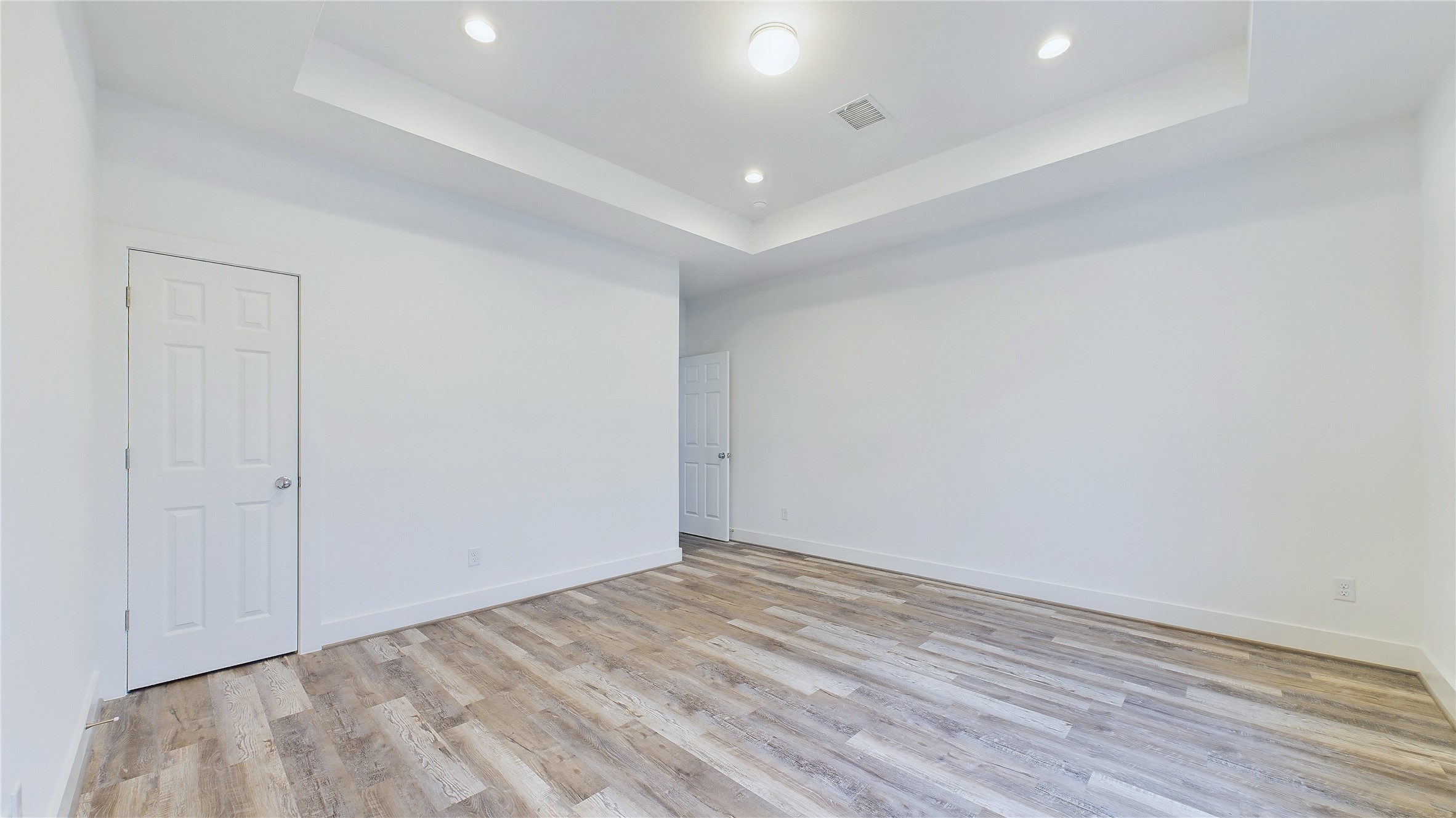 6404 Pregonero Lane Houston, TX 77048 - Photo 15 of 17 Photos are from another home built by the same builder