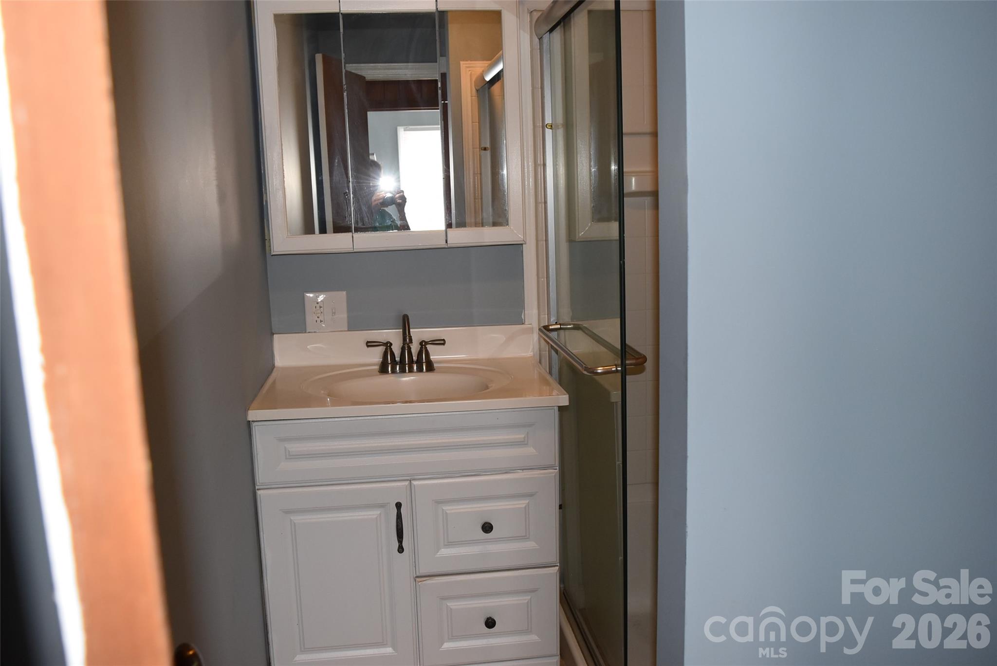 2825 East Long Avenue Ranlo, NC 28054 - Photo 11 of 15