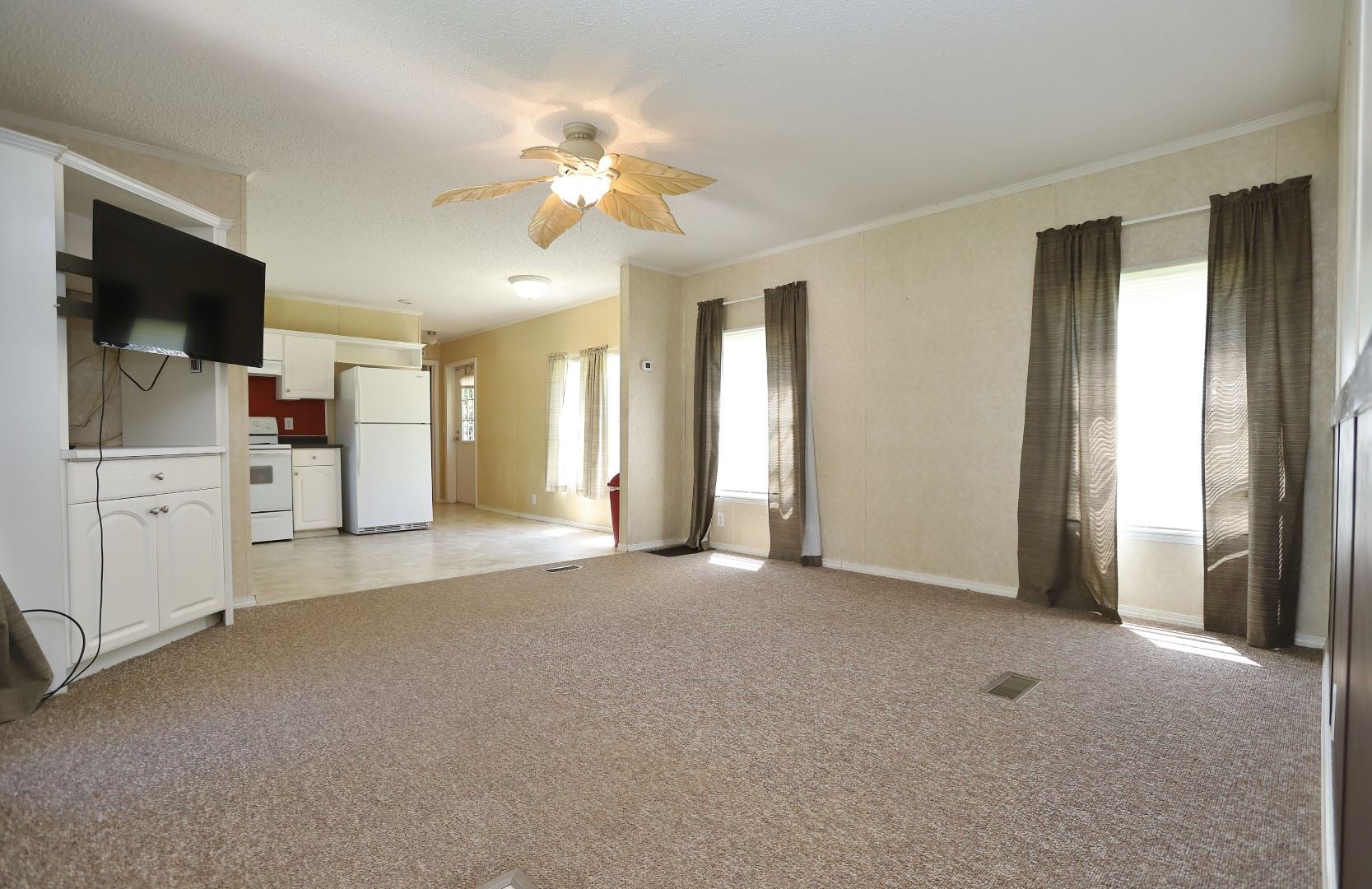 6433 Yankeetown Road Boonville, IN 47601 - Photo 7 of 30 Gallery Image 7