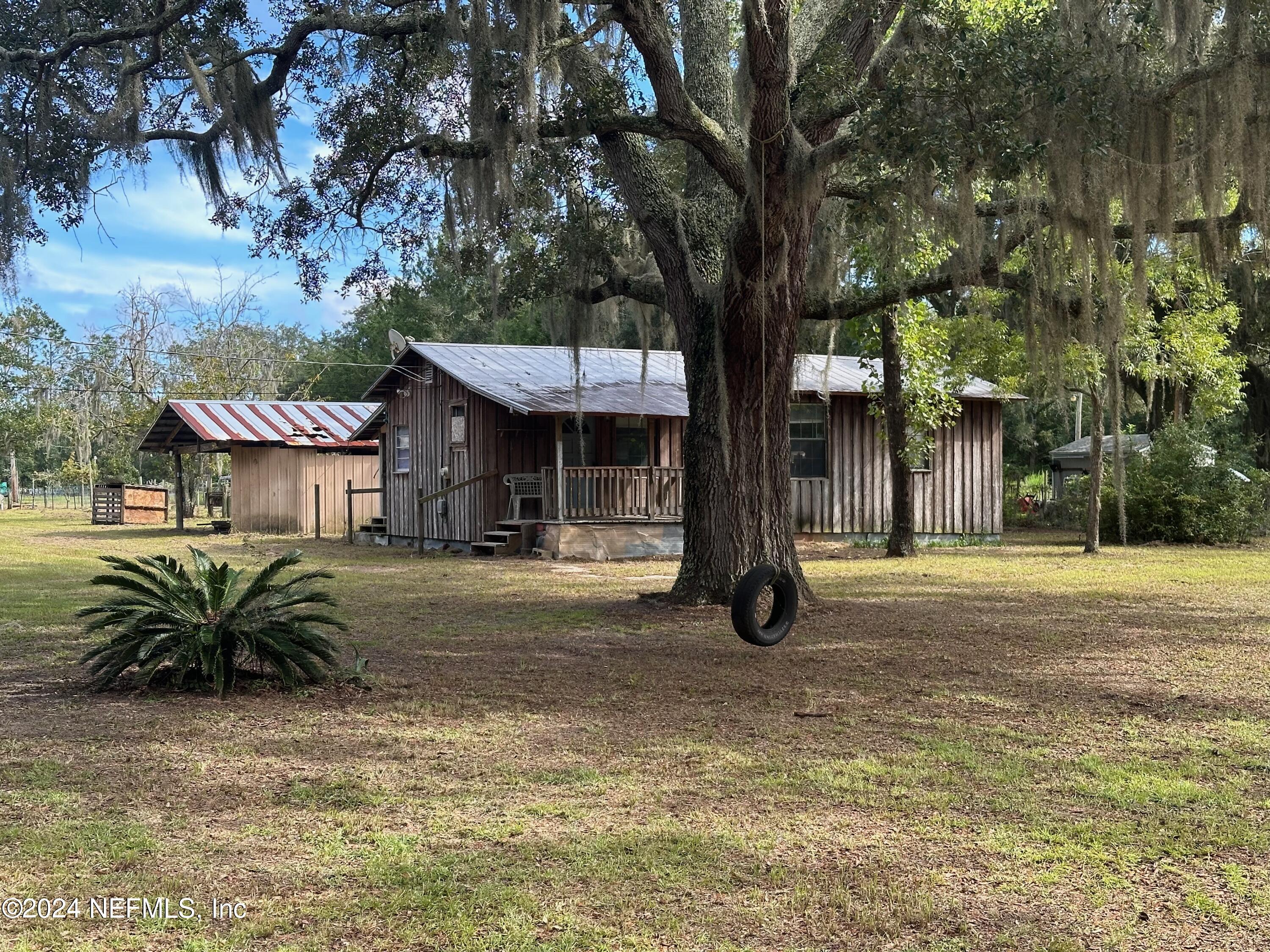 QUIET COUNTRY SETTING