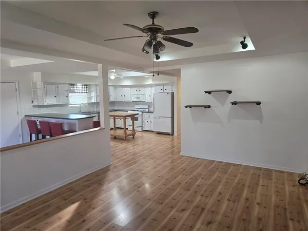 $360,000 | 3857 Northeast County Road 1763, Butler, MO 64730