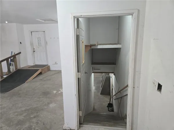 $360,000 | 3857 Northeast County Road 1763, Butler, MO 64730