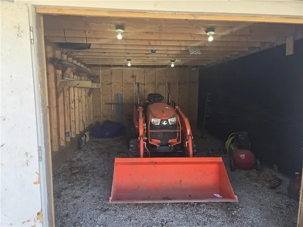 $360,000 | 3857 Northeast County Road 1763, Butler, MO 64730