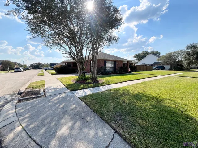 $365,500 | 301 Pendleton Drive, Houma, LA 70360