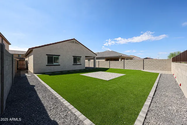 $2,195 | 24388 West Verlea Drive, Buckeye, AZ 85326