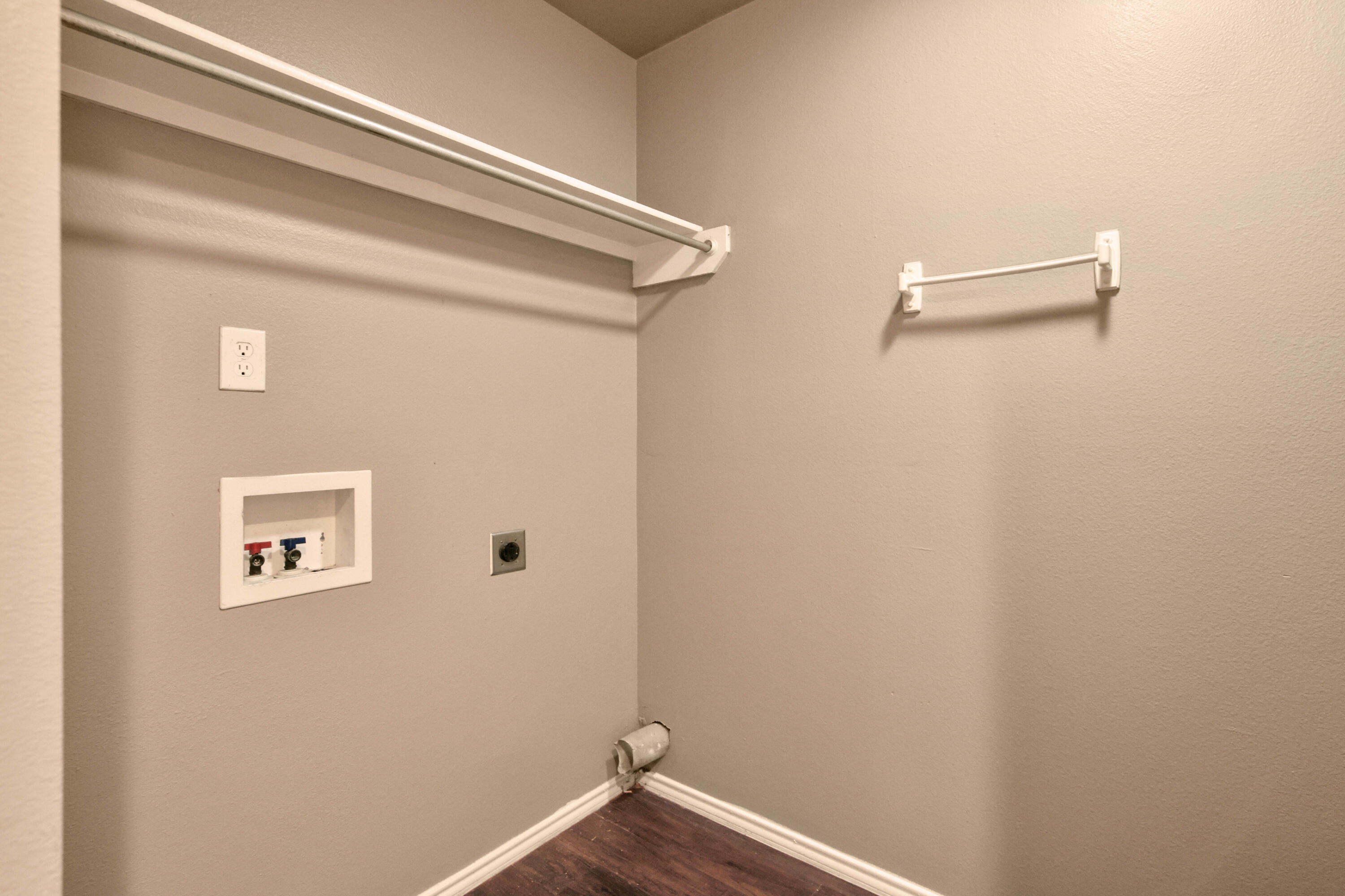 211 36th Street Lubbock, TX 79404 - Photo 19 of 19 IMG_3443