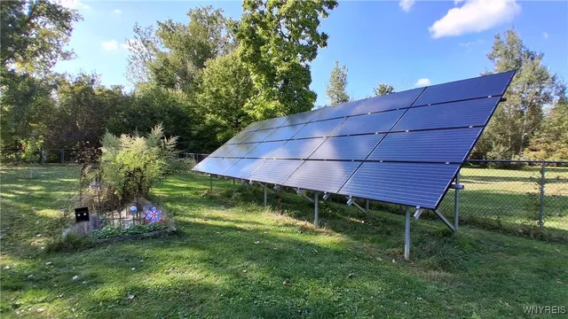 $349,000 | 8420 Northfield Road, Clarence, NY 14032