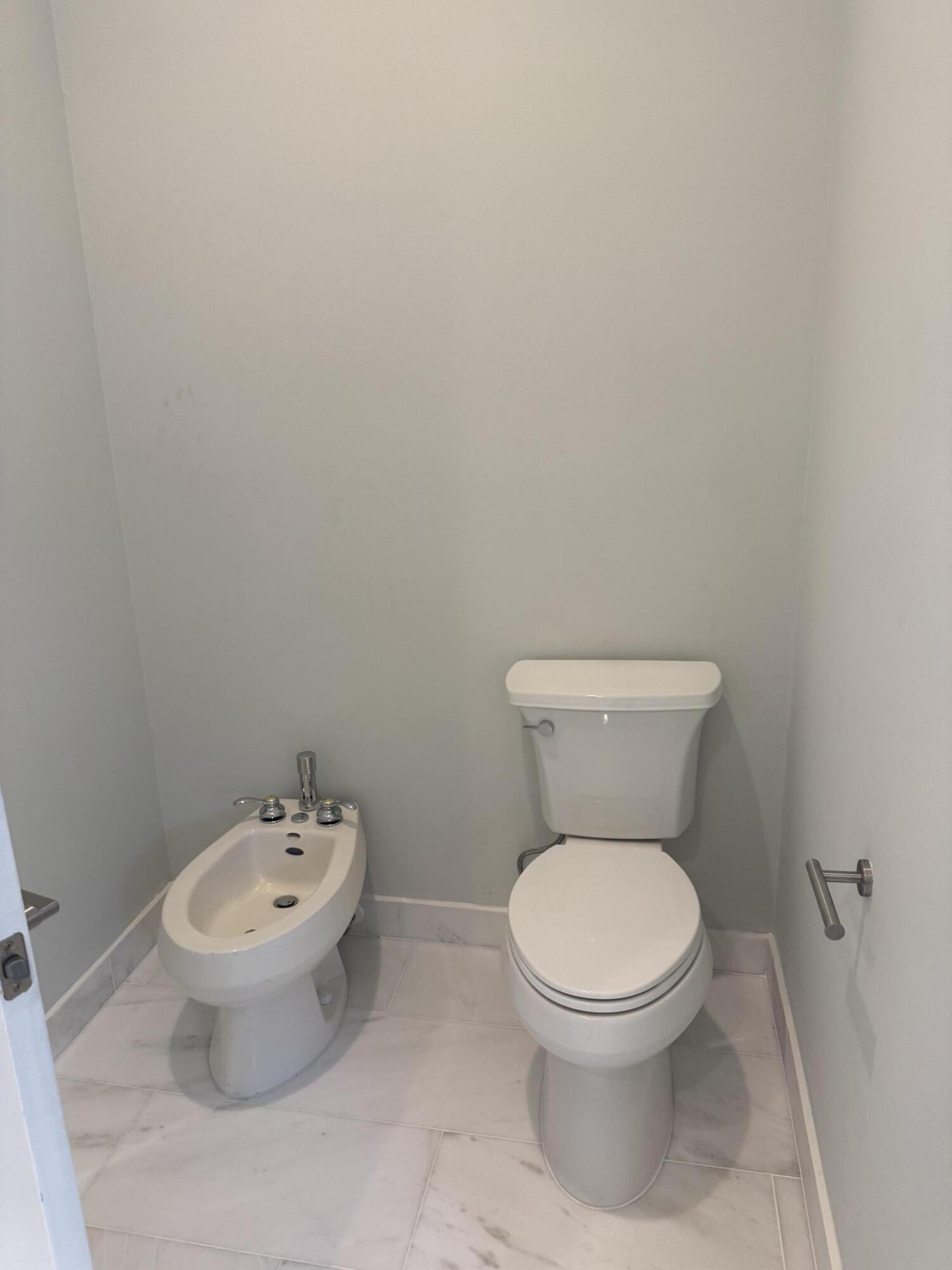 21178 Ponte Vista Circle Boca Raton, FL 33428 - Photo 4 of 37 IMG_0842