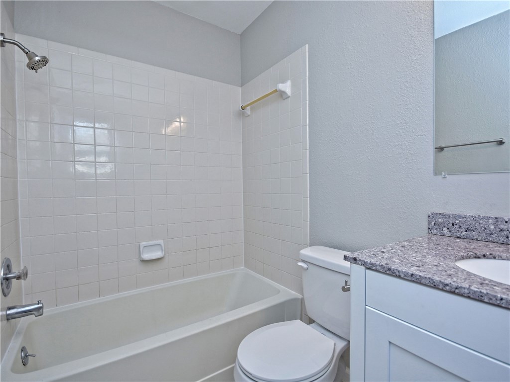 2302 Fuzz Fairway, Unit B Austin, TX 78728 - Photo 17 of 27 Master Bathroom.