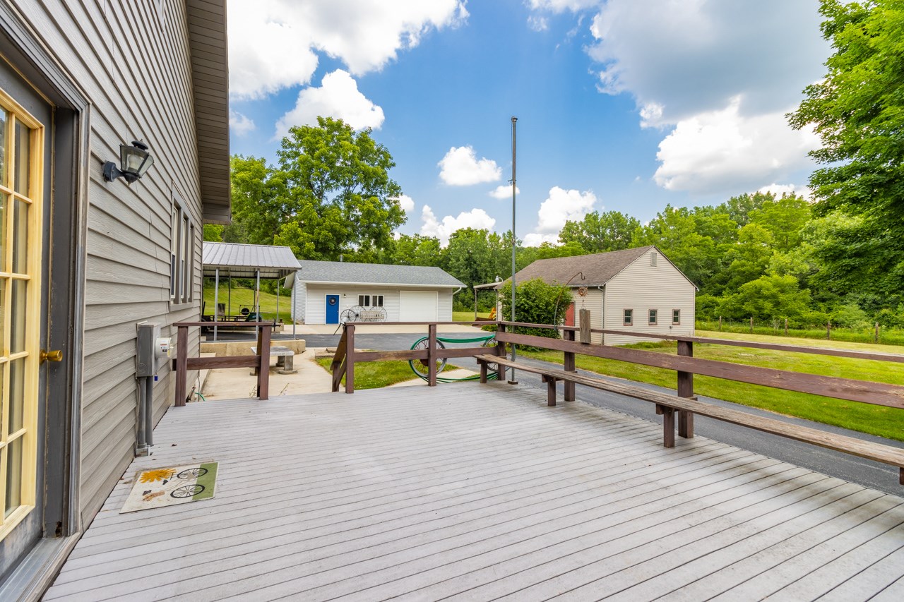 105 East Hallock Hollow Road Edelstein, IL 61526 - Photo 4 of 38 Gallery Image 4