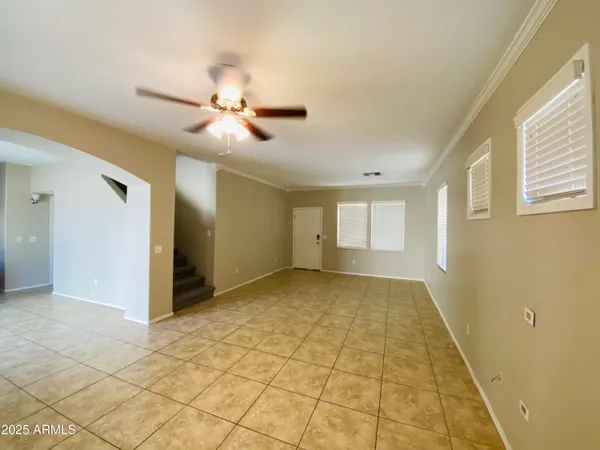a view of empty room with window