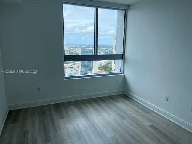 $3,700 | 90 Southwest 3rd Street, Unit 4105, Miami, FL 33130