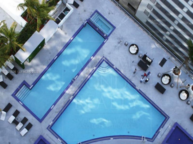 90 Southwest 3rd Street, Unit 4105 Miami, FL 33130 - Photo 26 of 27 an aerial view of a wooden floor