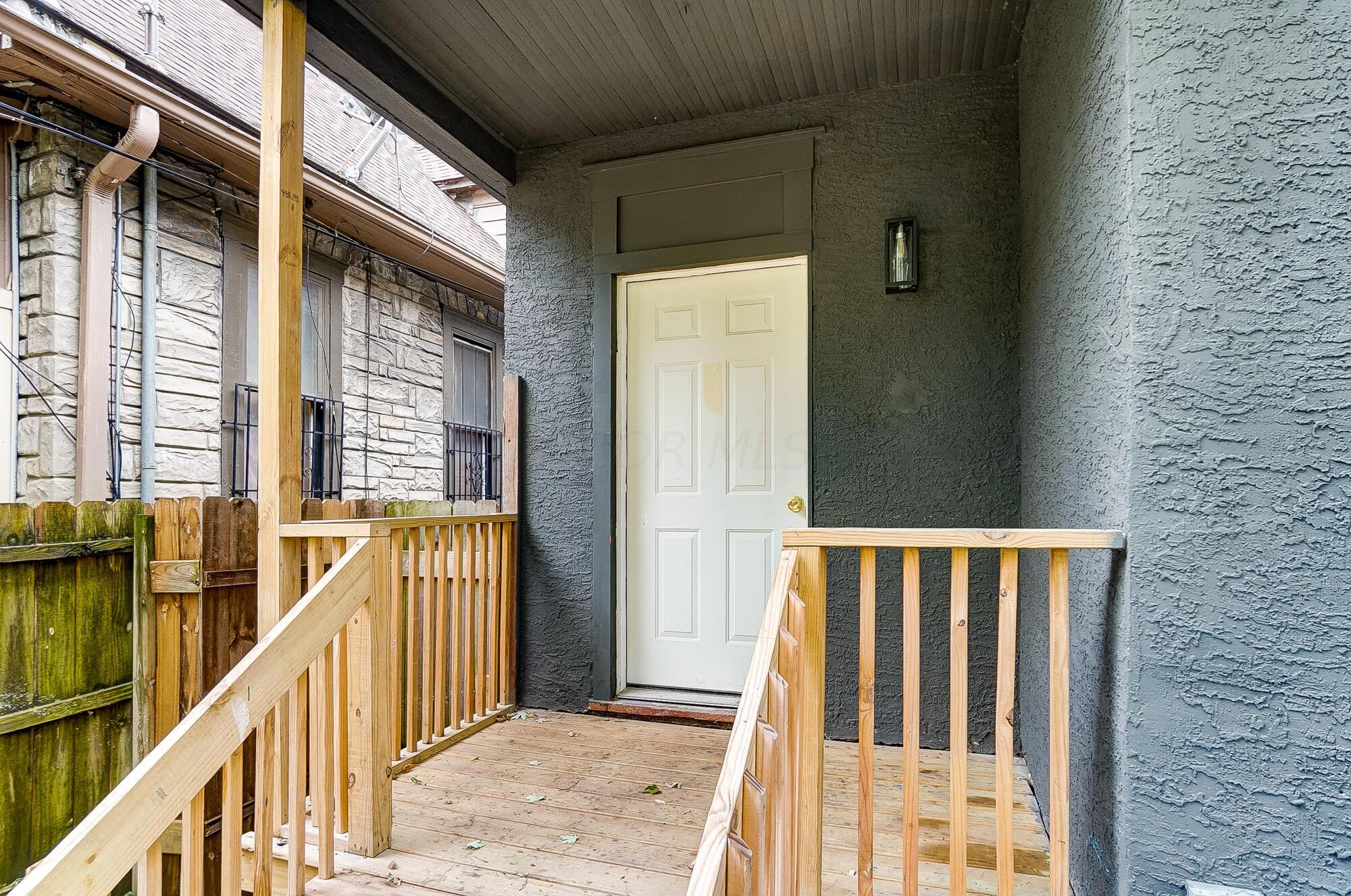1118-1120 Lockbourne Road Columbus, OH 43206 - Photo 59 of 66 066