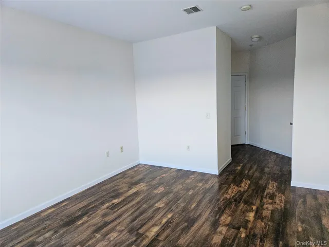 $2,500 | 934 Tower Ridge Circle, Middletown, NY 10941