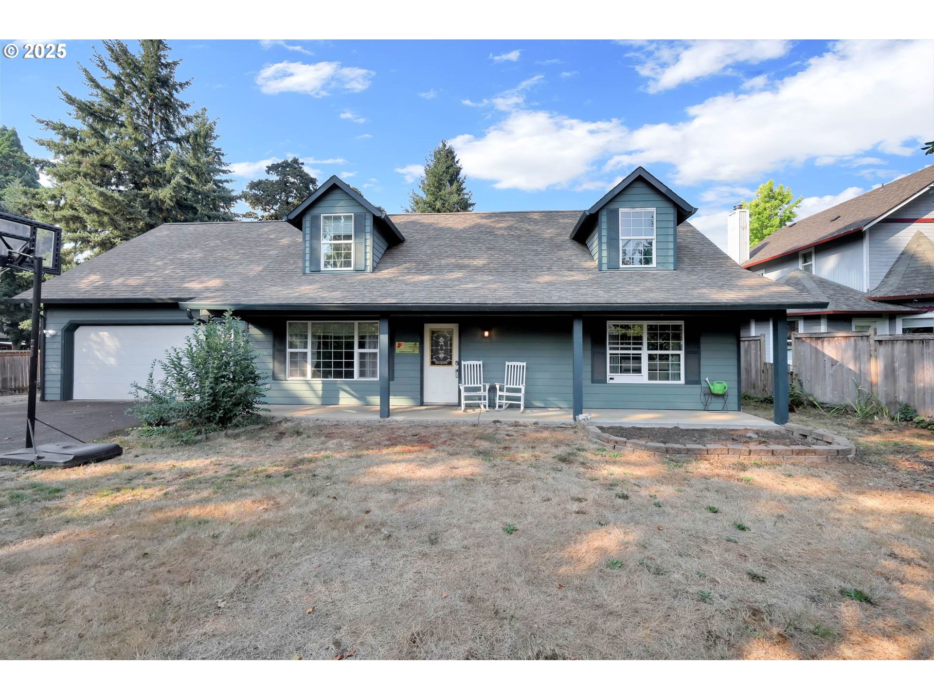 305 Irving Road Eugene, OR 97404 - Photo 1 of 48 Gallery Image 1