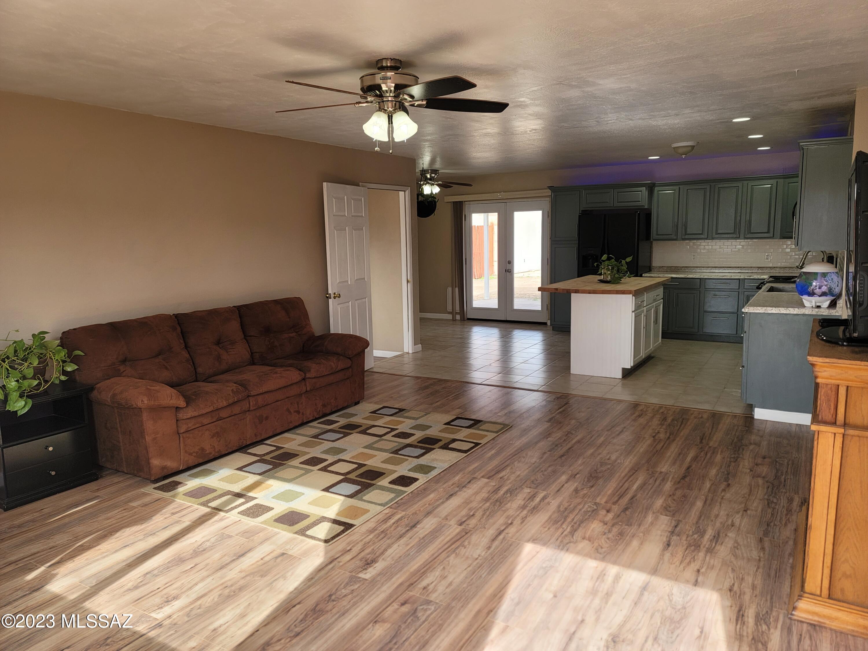 772 East Whiskey Road Benson, AZ 85602 - Photo 5 of 29 Gallery Image 5
