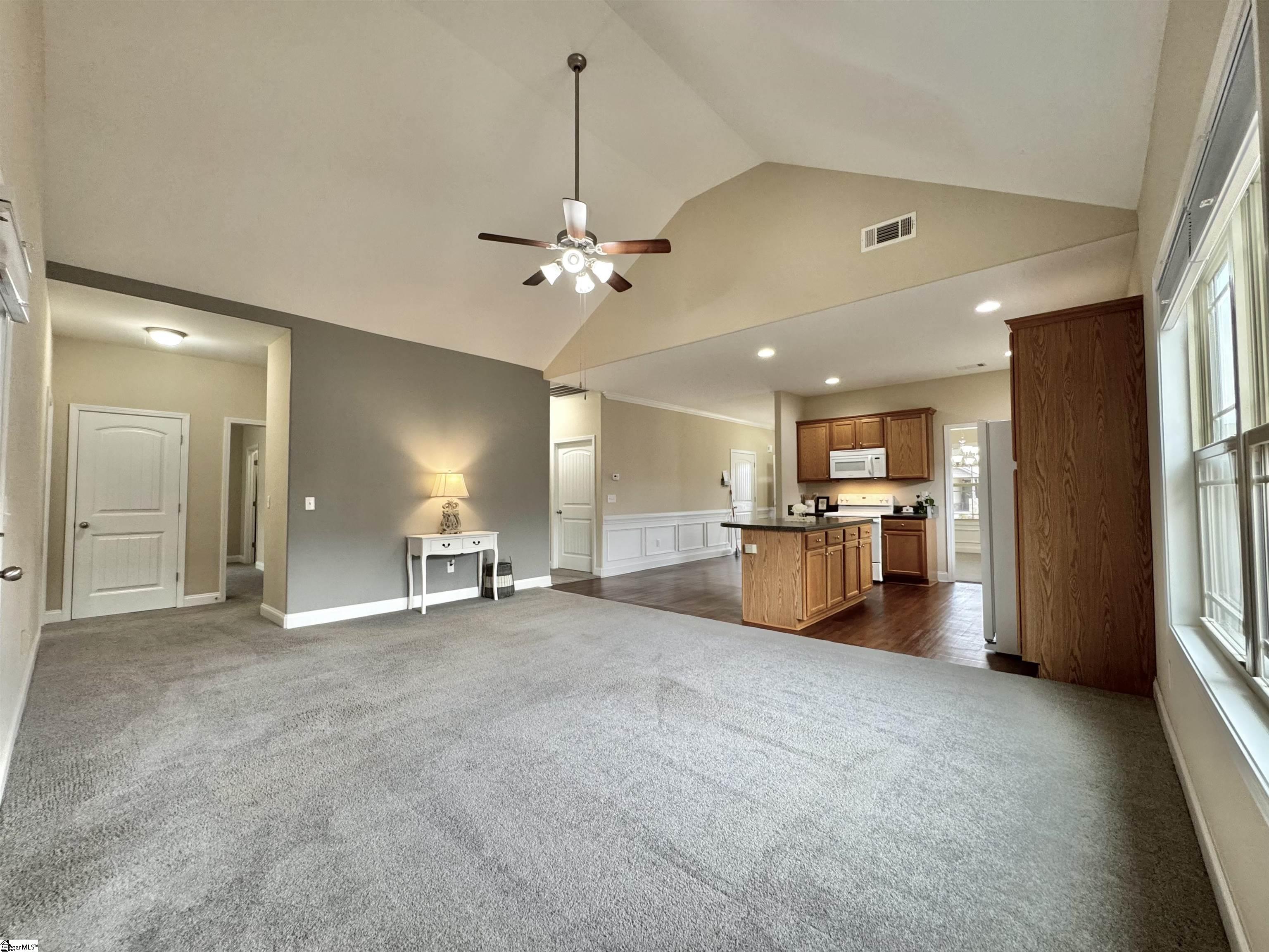 305 Linden Hall Lane Easley, SC 29640 - Photo 12 of 28