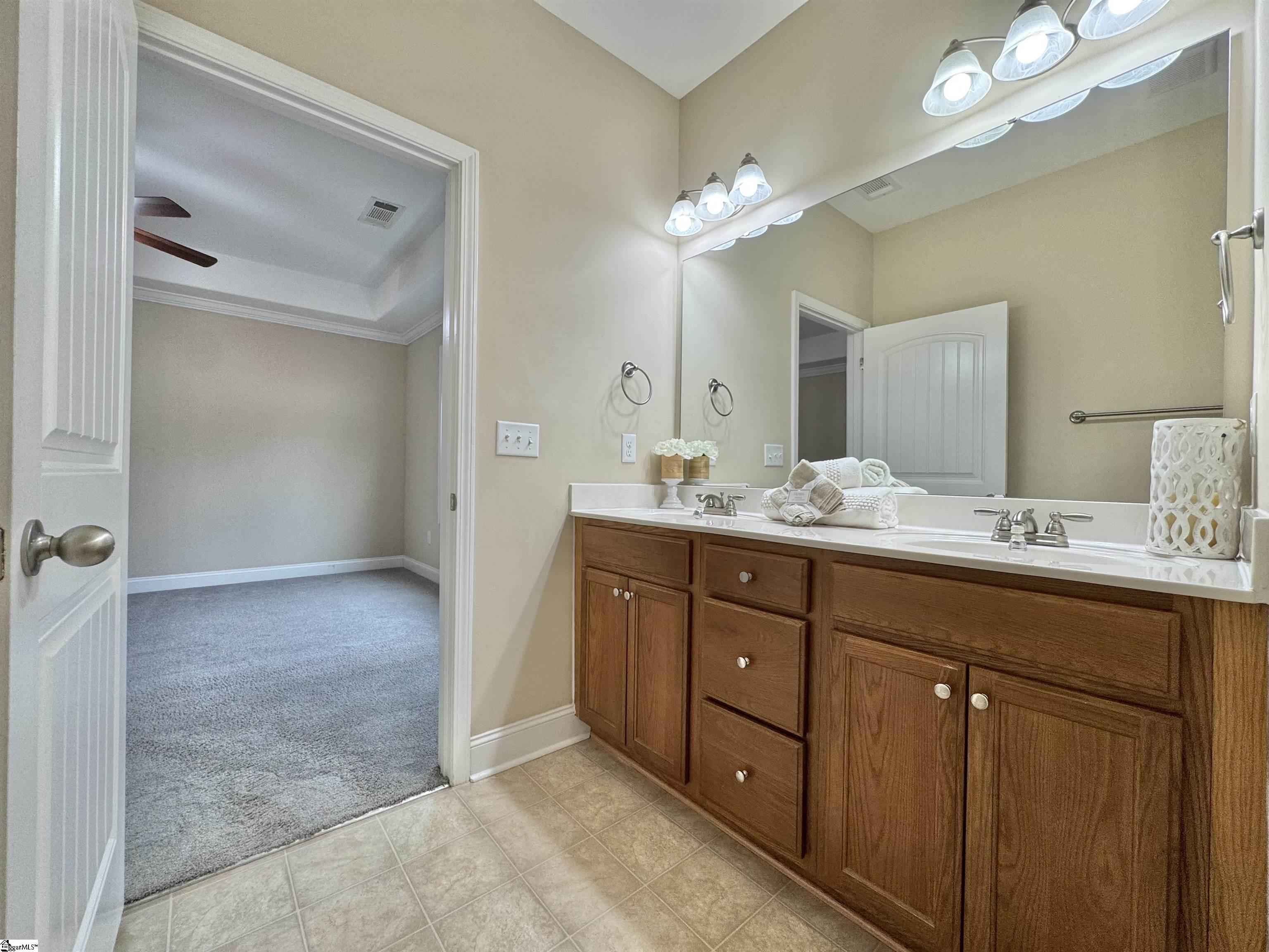 305 Linden Hall Lane Easley, SC 29640 - Photo 17 of 28