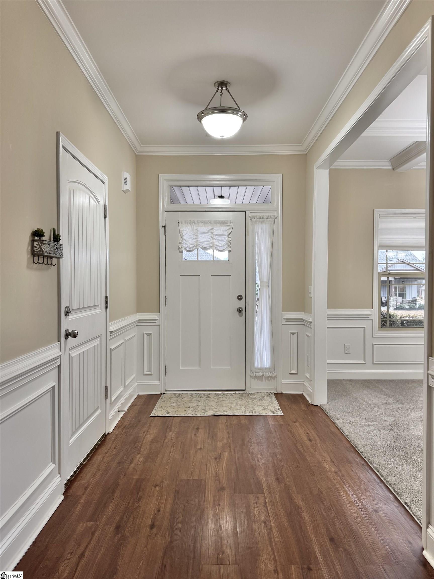 305 Linden Hall Lane Easley, SC 29640 - Photo 7 of 28