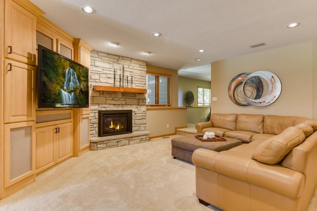 10991 Purdey Road Eden Prairie, MN 55347 - Photo 15 of 23