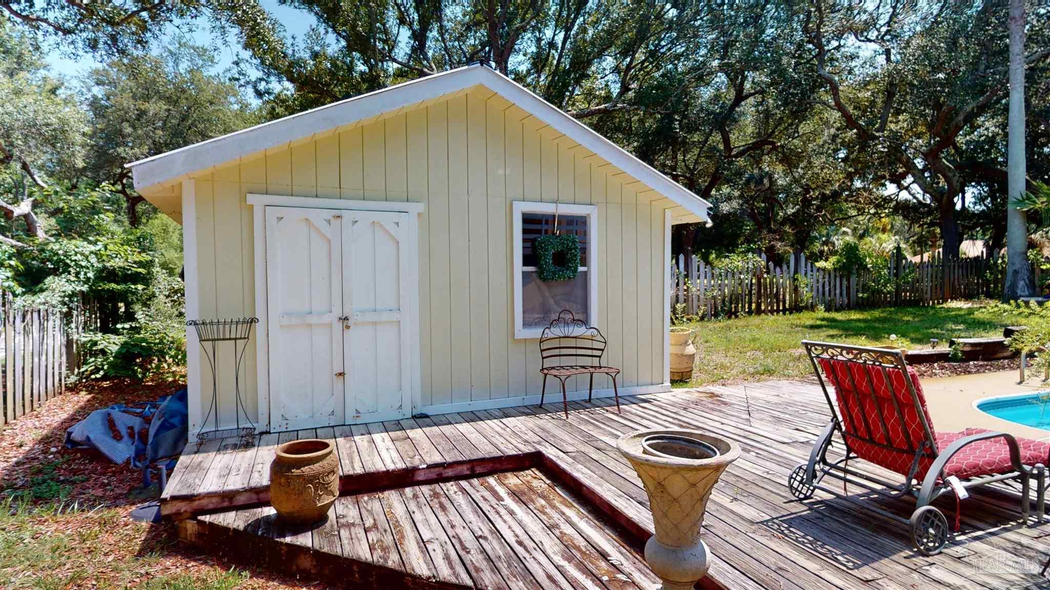 14887 Innerarity Point Road Pensacola, FL 32507 - Photo 10 of 45 Gallery Image 10