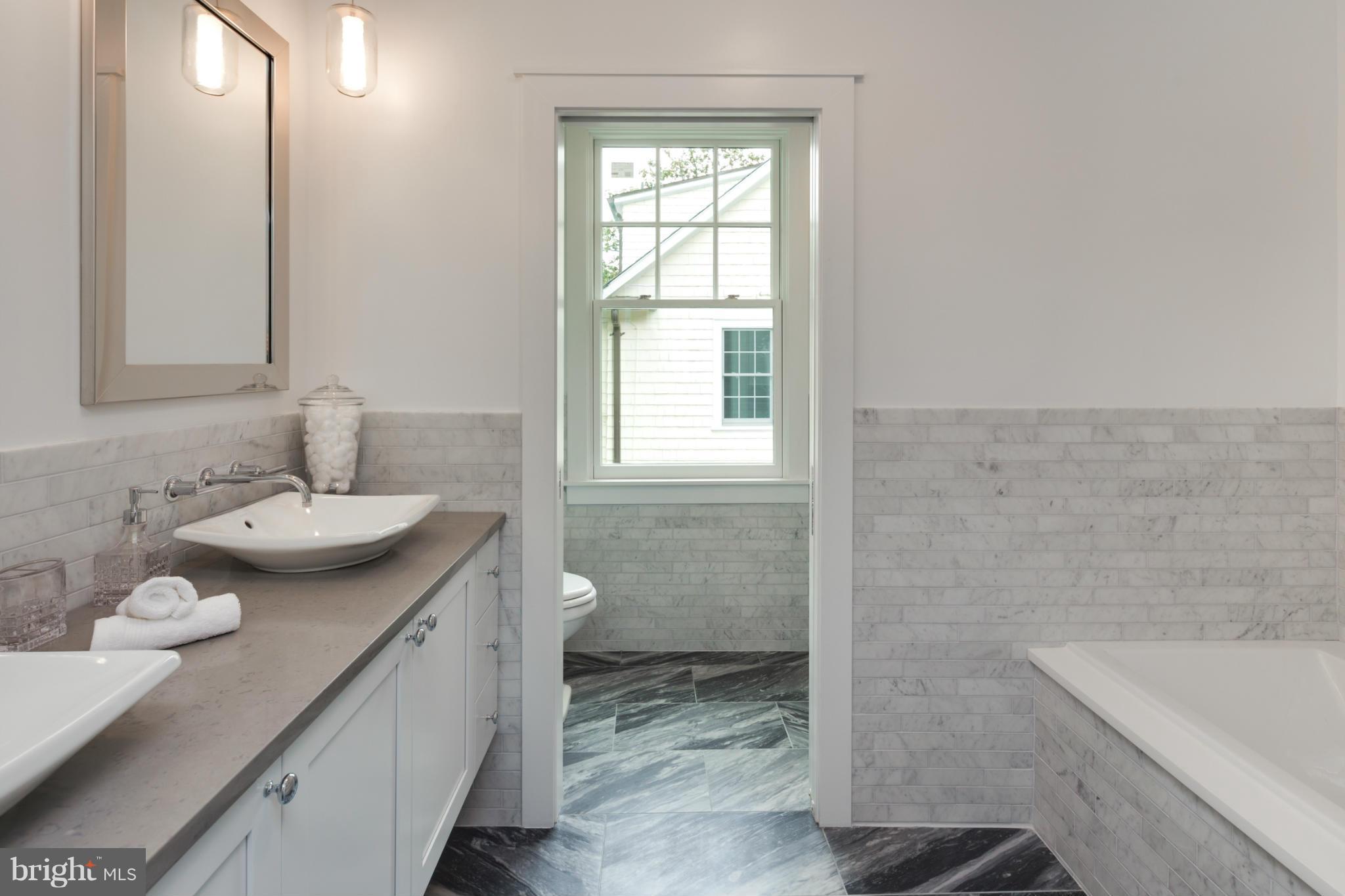 3507 Woodley Road Northwest Washington, DC 20016 - Photo 20 of 29 Bath (Master)