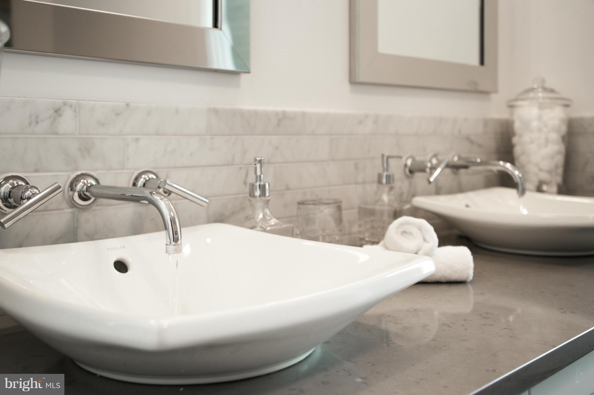 3507 Woodley Road Northwest Washington, DC 20016 - Photo 21 of 29 Bath (Master)