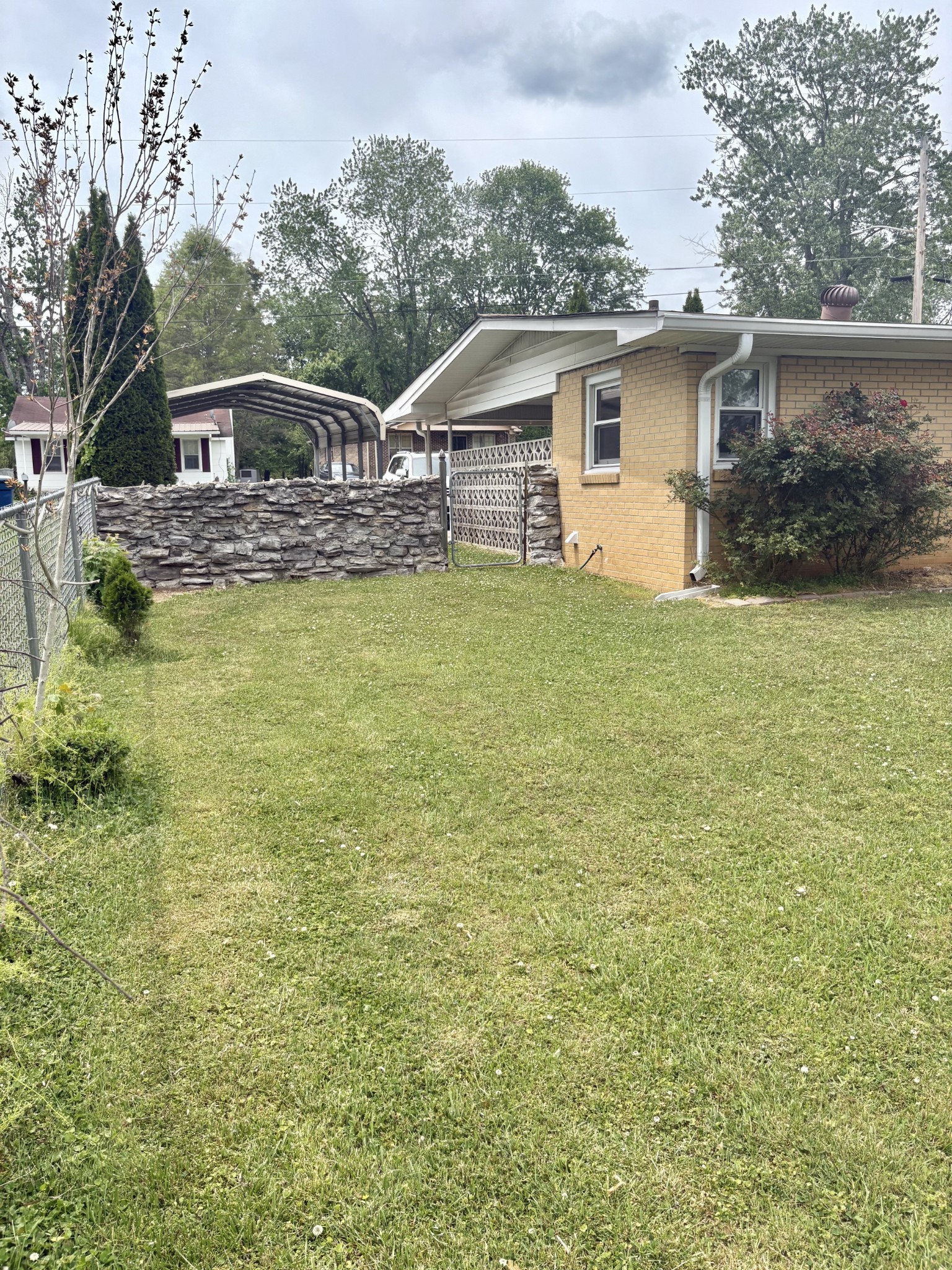 919 Oak Street Manchester, TN 37355 - Photo 20 of 37