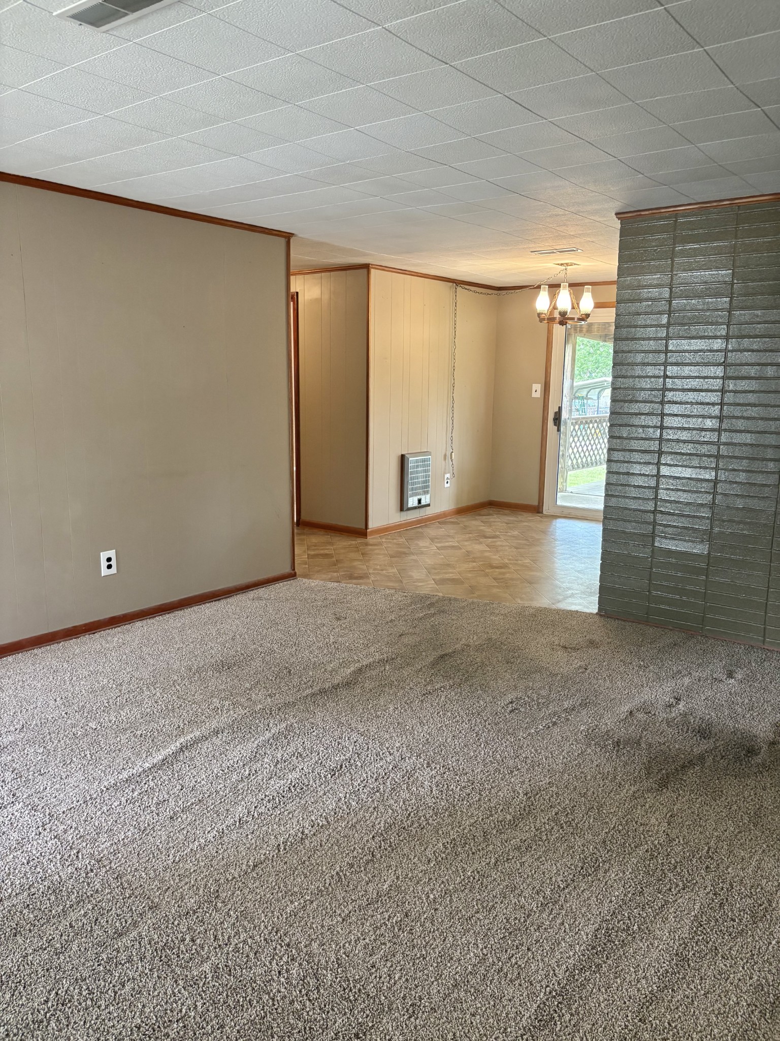 919 Oak Street Manchester, TN 37355 - Photo 5 of 37