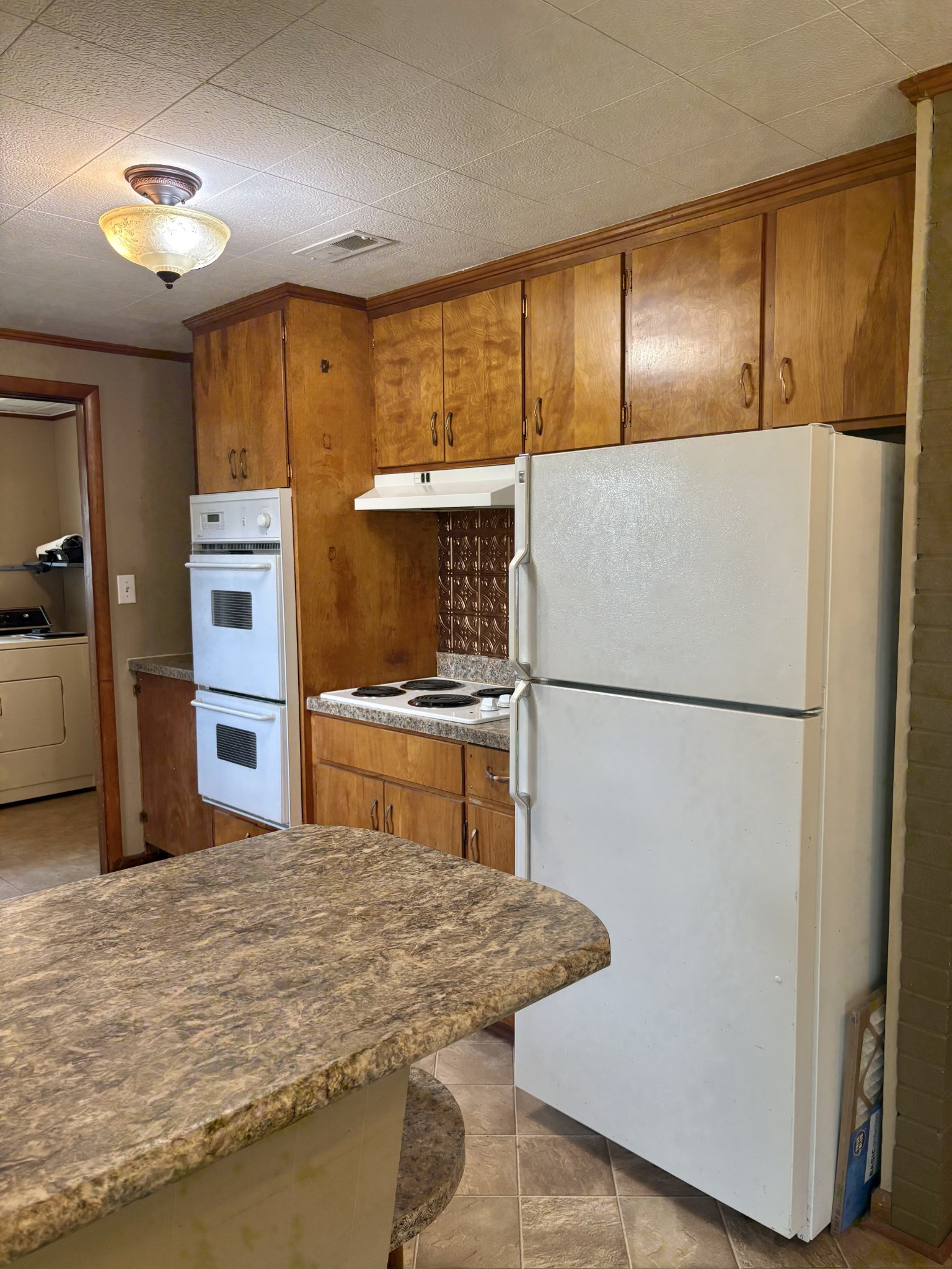 919 Oak Street Manchester, TN 37355 - Photo 9 of 37