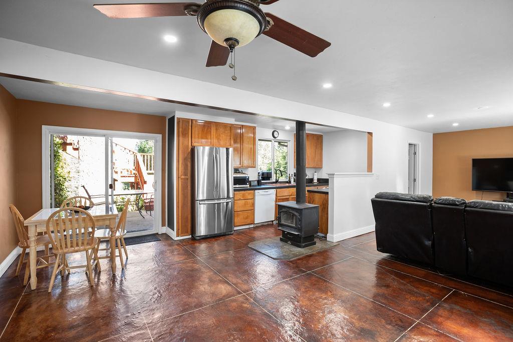 7091 Rickety Road Somerset, CA 95684 - Photo 9 of 41