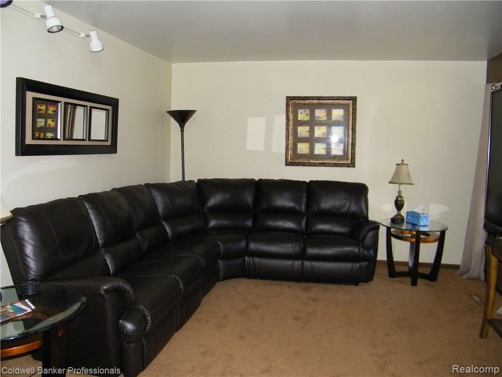 5115 Lonsberry Road Columbiaville, MI 48421 - Photo 10 of 50 100_2906.jpg