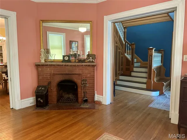 $395,000 | 1312 Old Trenton Road, Highland, IL 62249