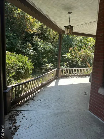 $395,000 | 1312 Old Trenton Road, Highland, IL 62249