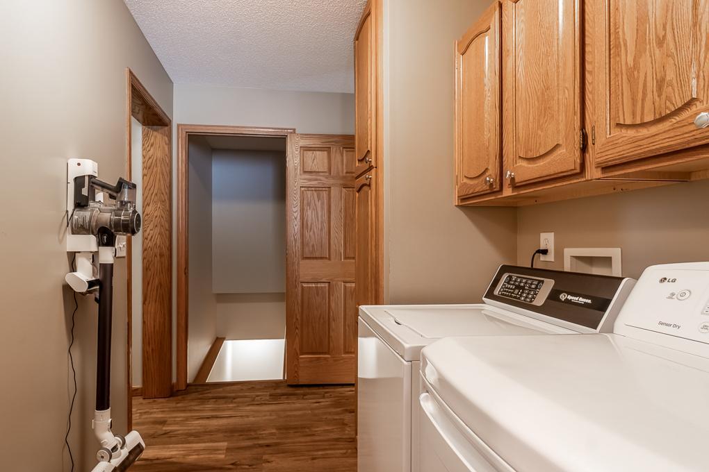 109 Creative Court Mankato, MN 56001 - Photo 23 of 46