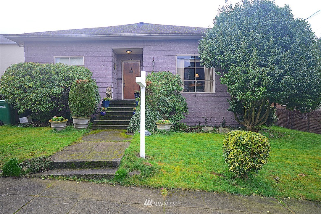 1909 North 55th Street Seattle, WA 98103 - Photo 1 of 18 Gallery Image 1