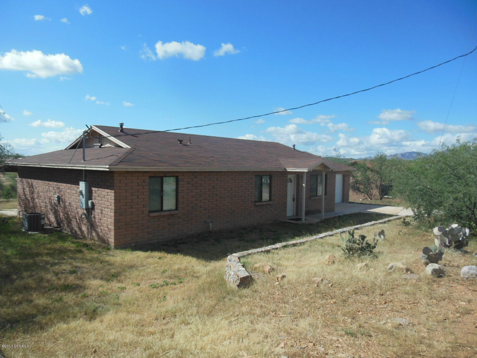 284 Círculo Silva Rio Rico, AZ 85648 - Photo 11 of 19 a house view with a backyard space
