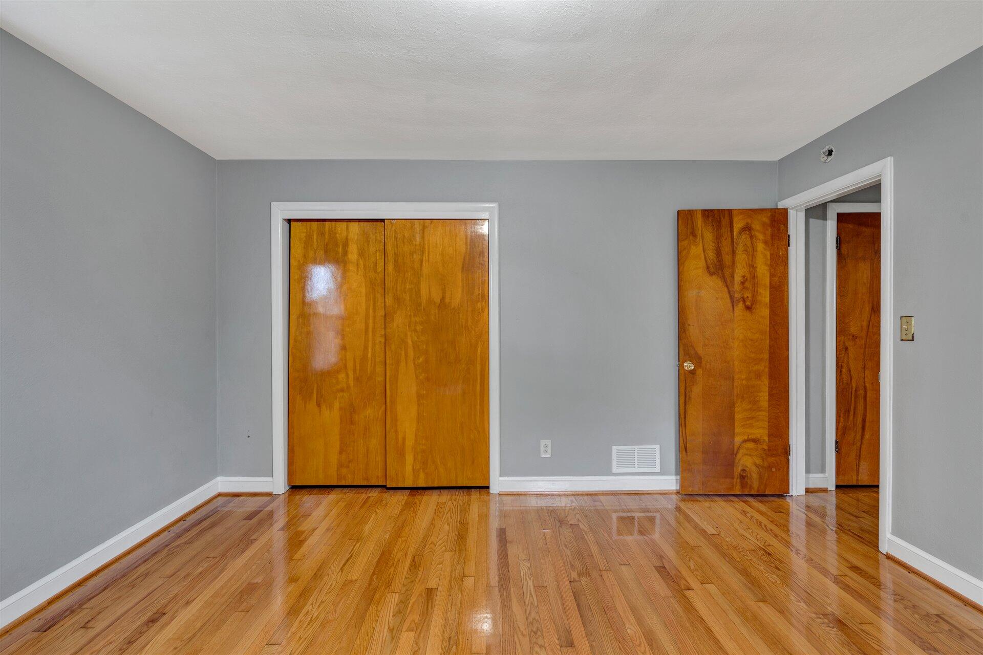 1056 Glenn Ridge Road Northwest Roanoke, VA 24017 - Photo 18 of 34 16-DSC5795